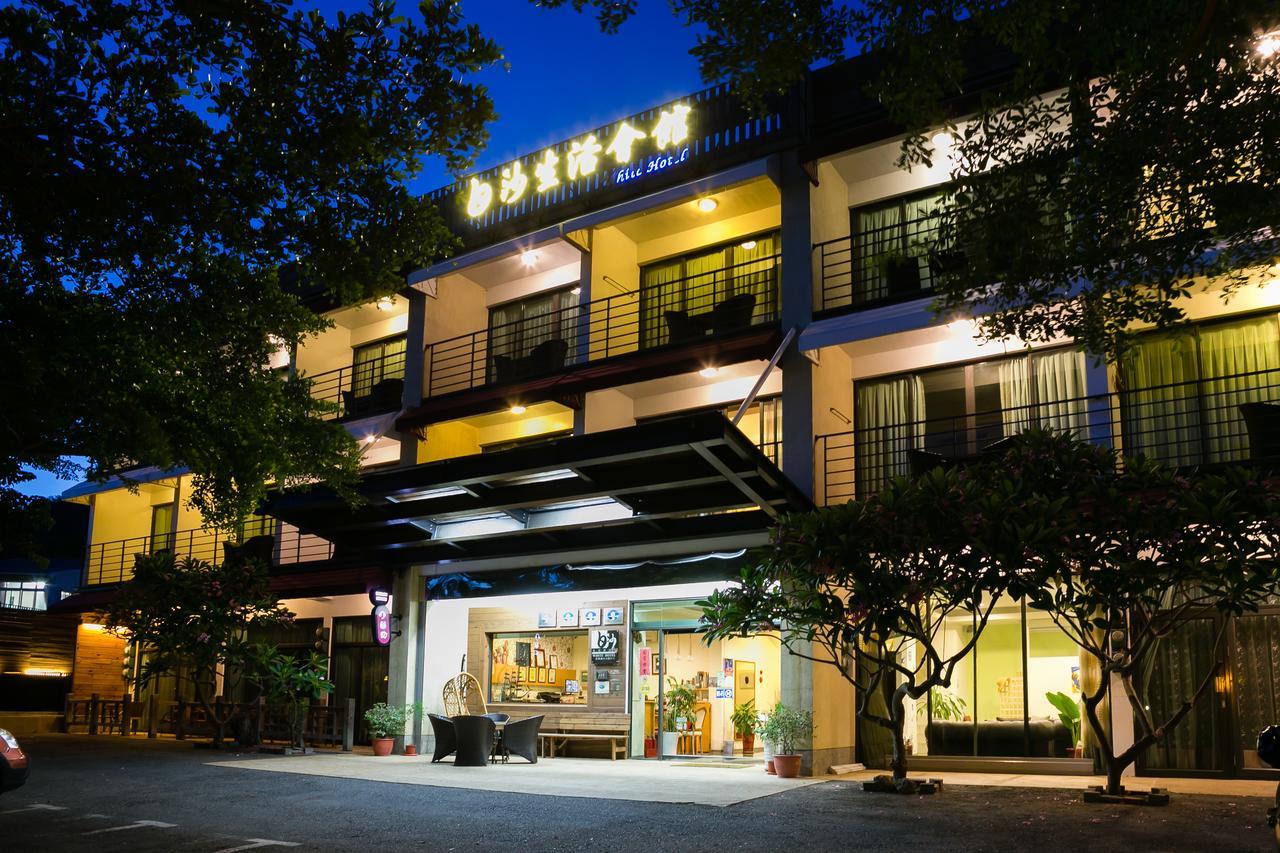 Kenting White Hotel Hengchun Exterior photo