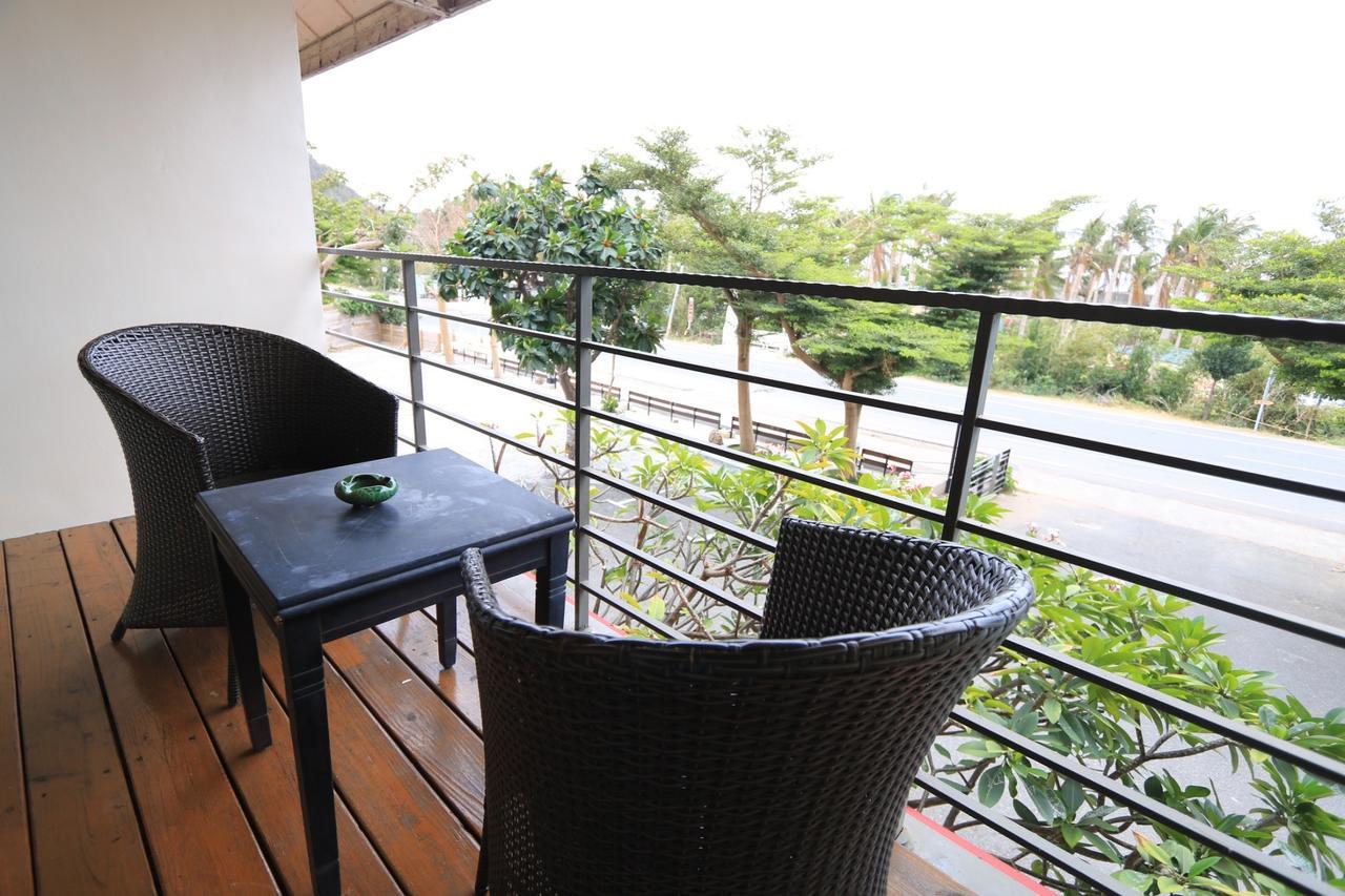 Kenting White Hotel Hengchun Exterior photo